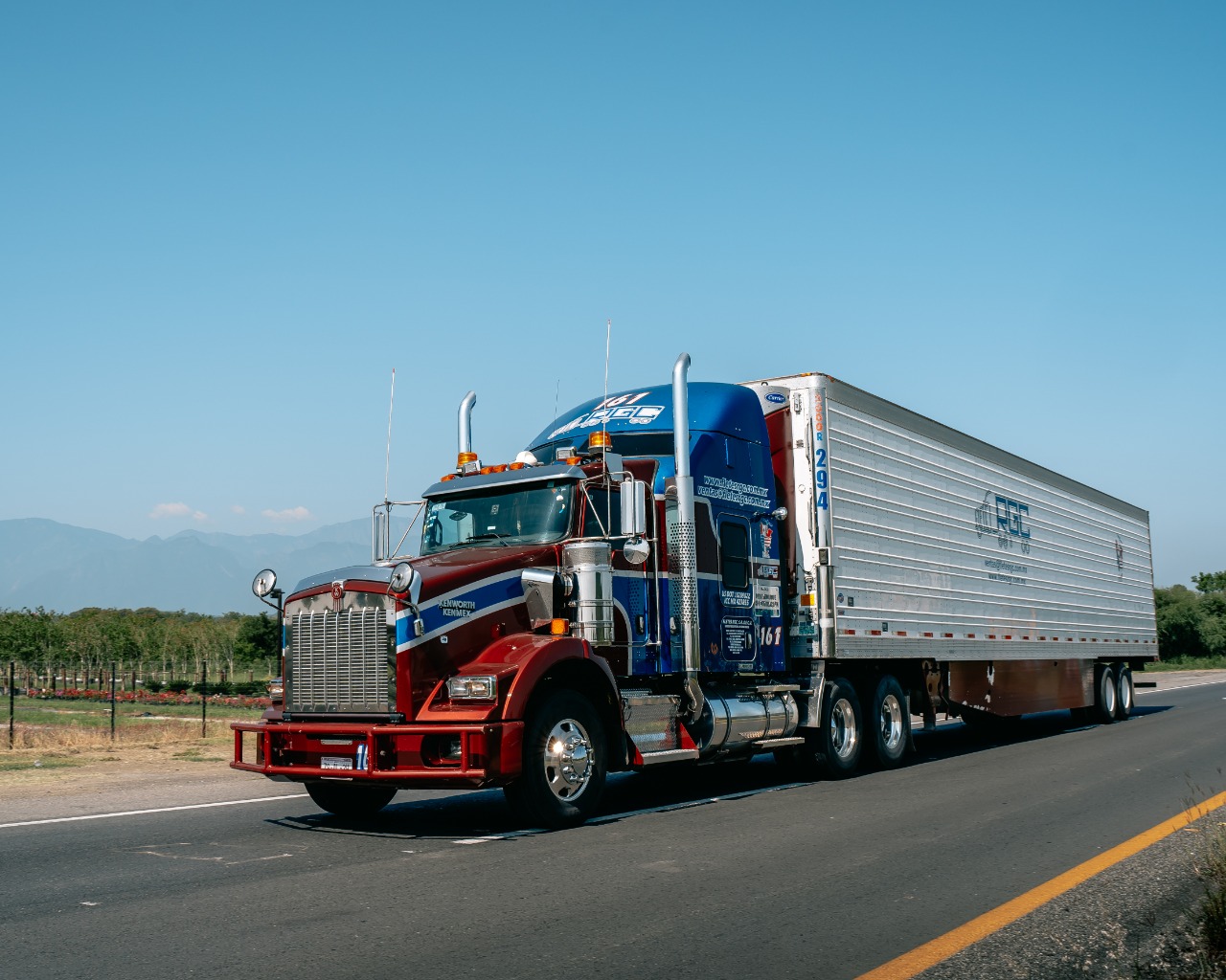 Tractocamiones de Fletes RGC